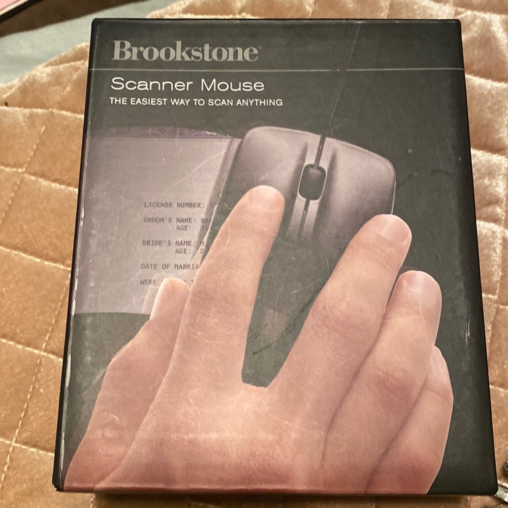 Brookstone Scanner Mouse. Like new. In box.